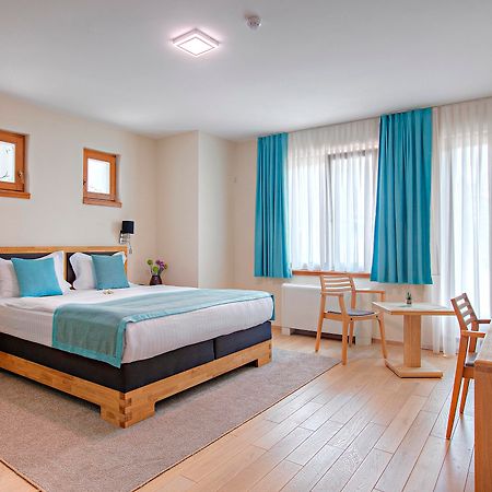 Hotel Aziza Сараево Экстерьер фото